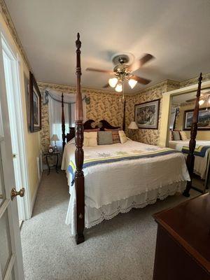 The Carriage House bedroom