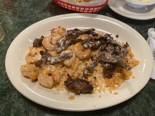 Los Bravos special with steak and shrimp