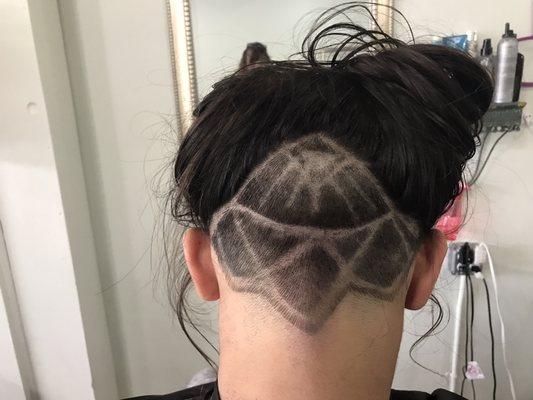 Undercut design