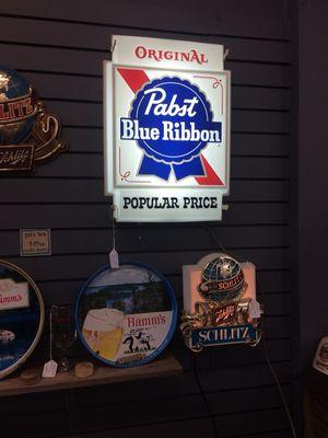 Beer signs galore. Pabst, Schlitz, Hamms, Lucky, Oly and more.