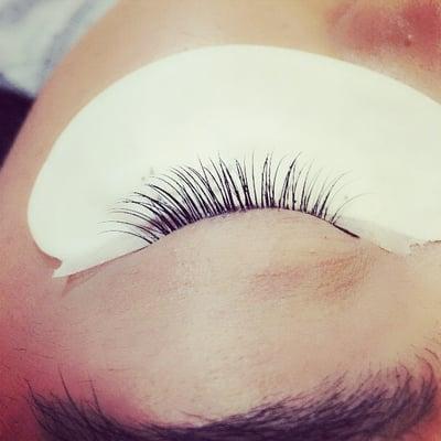 C curl, up to 11, Natural Set (50 lashes per eye)
This set is for people who do not want to look overwhelming.