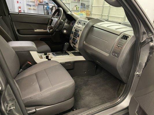 Magic Touch Interior Detailing & Carpet Extraction