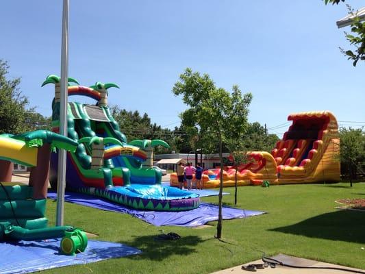 More giant waterslides! From 15ft y'all to 24ft y'all