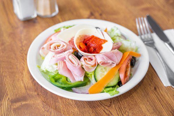 Italian Antipasto Salad