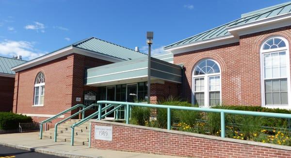 Derry Public Library