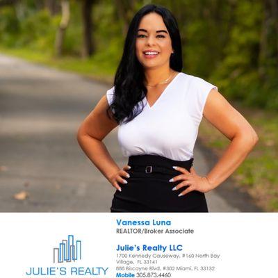 Vanessa Luna -Julie's Realty