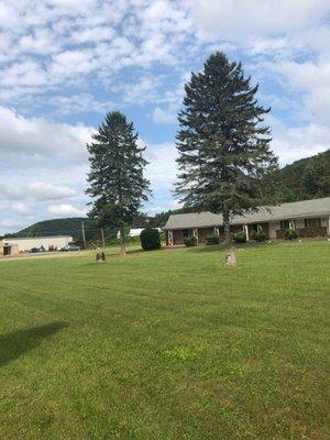 Edgewood motel before renovations