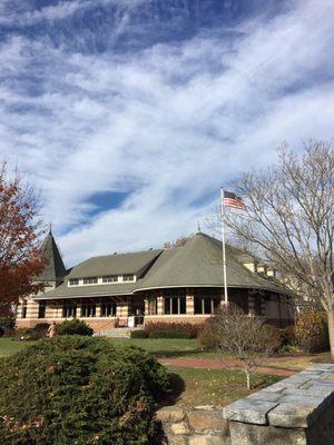 Cos Cob Branch Library