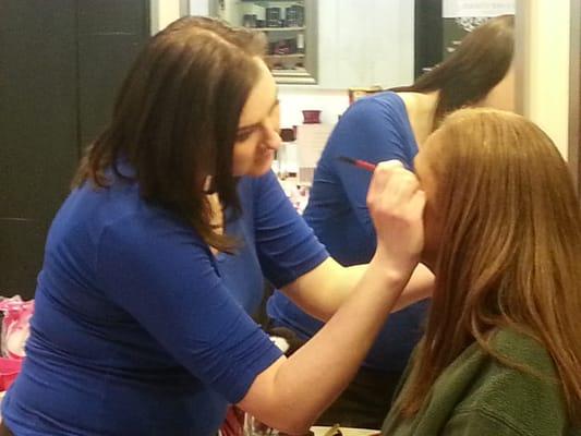 Learn new tricks at our famous Red & Rouge Makeup Workshops throughout Columbus.