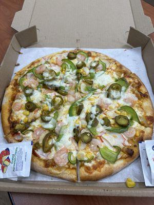 Cajun seafood pizza