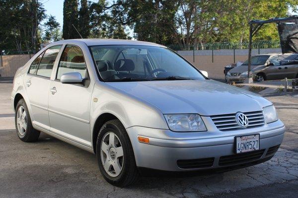 1999 VW Jetta VR6 with a 5-speed manual gearbox.