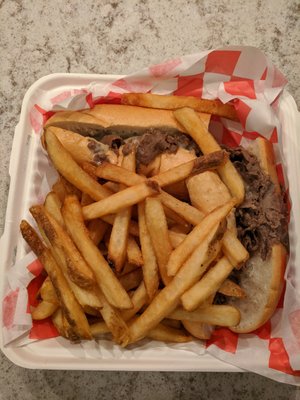 Cheesesteak platter with fries