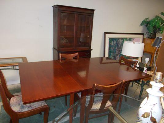 1940 Duncan fye cherry wood dinning table with matching china cabinet 350.00