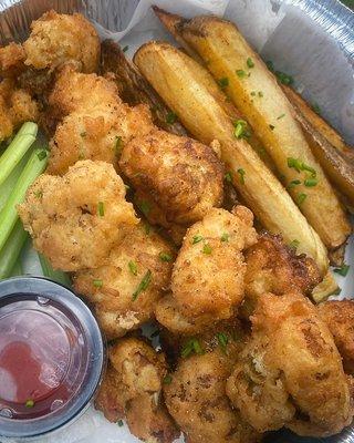 Crispy Chick'n Bites served with seasoned fries or Tater Tots.