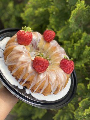 Strawberry Cream Cheese Poundcake