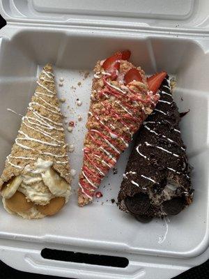 Cookies & Cream, Strawberry Crunch, and Banana Pudding Wafflecones. Fantastic