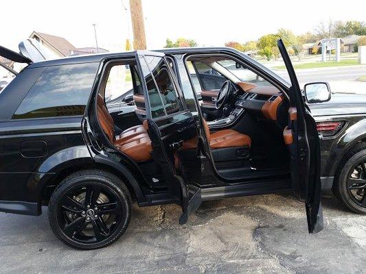 Deluxe Full Auto-Detailing did on a Range Rover.