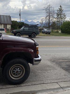 You can see the Grand Tetons from the front door!