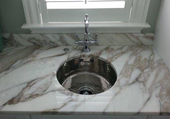 Calacatta Gold marble bathroom vanity @ Daniel Island, South Carolina