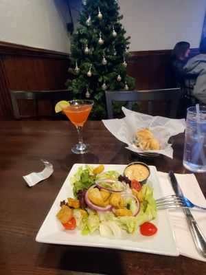 Salad & Cosmo