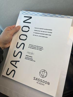 Lexi is now SASSOON certified!!!