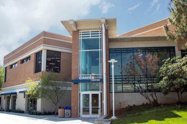 UCR Career Center Front Entrance