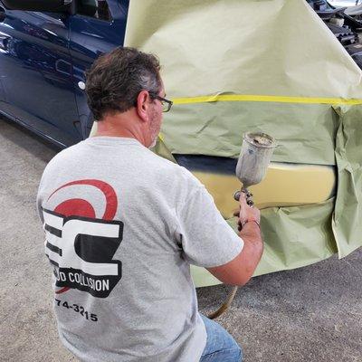 Expert auto body repair and painting