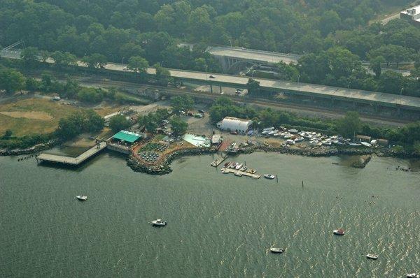 That L shape boat ramp