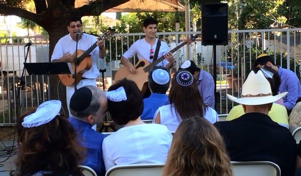 Musical Friday Night Service with Dale Schatz in the courtyard