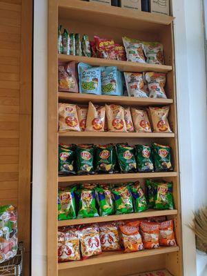 Chip shelf