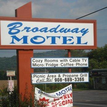 Broadway Motel