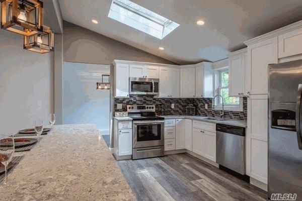 Lindenhurst Kitchen Remodel and Waterproof Vinyl Floor Installation.