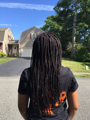 I decided to mix my braids with red and brown