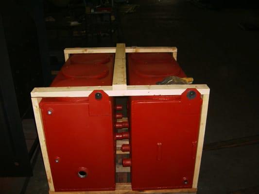 Hydraulic tanks ready for shipment