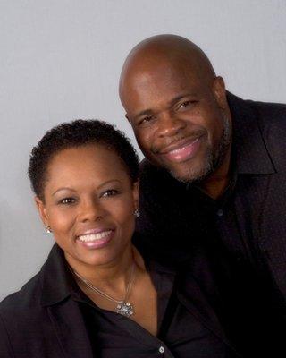 Bishop Ronald & Pastor Angela Scott of Refreshing LIves Church