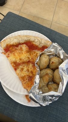 Regular slice and garlic knots