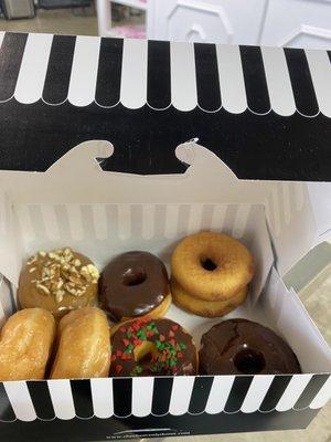 Cute box and best donuts! Maple glazed and etc