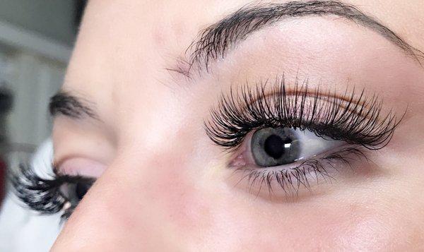 Full set of mixed volume/classic lashes $175