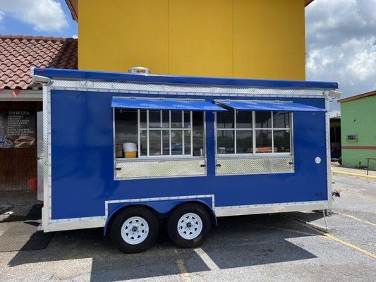 They have a new food truck the old one got blown off by the storm