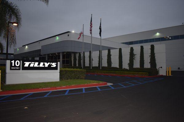 Tilly's Distribution Center - Irvine