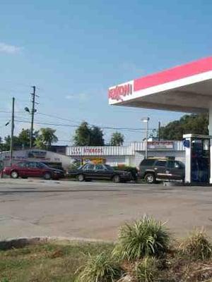 Exxon Moreland & Flat Shoals