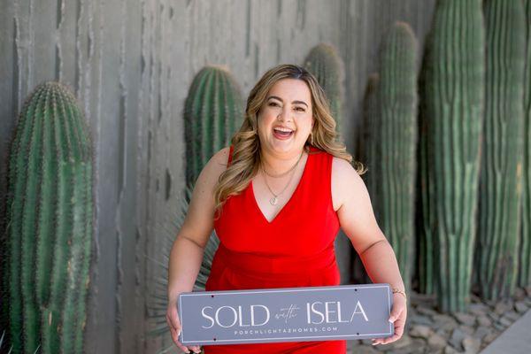 Isela Felix, Realtor | EXP Realty