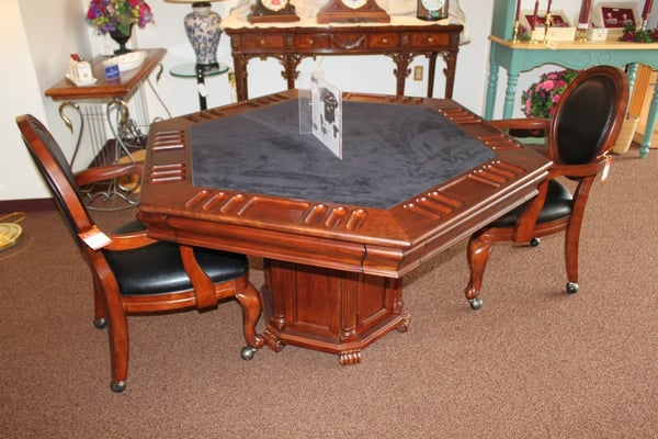 Howard Miller Poker Table