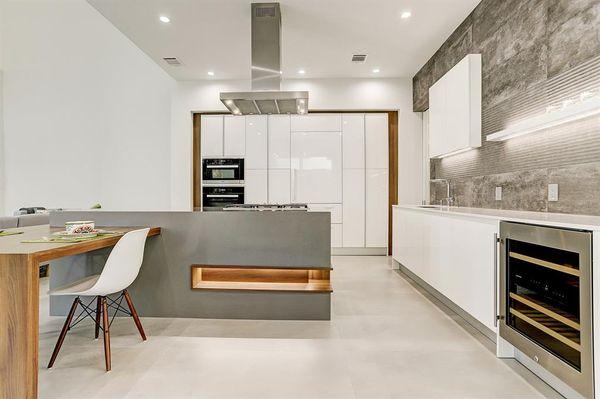 Montrose Modern Kitchen