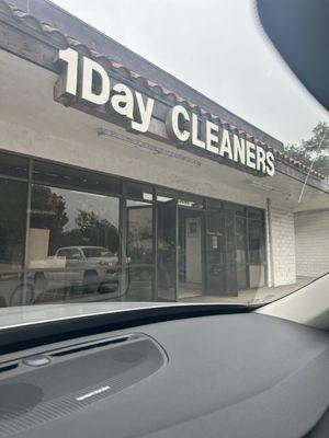 One Day Cleaners