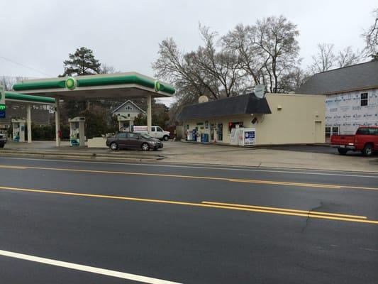 Carrboro Mini Mart street view