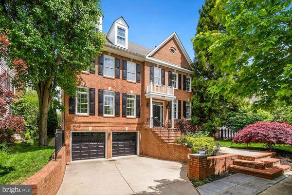 Available homes in Potomac, MD