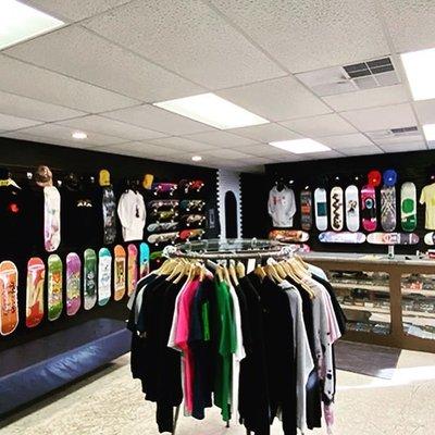 Inside Como Skate