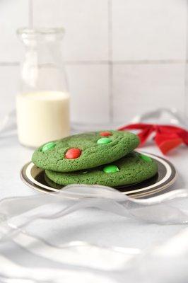 The Elfie cookie! Mint mochi center with m&m cookie dough!