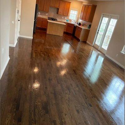 Right Flooring and Cleaning